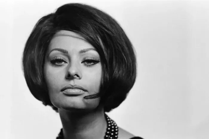 Framed Print : Sophia Loren at a reception in the River Room of the Savoy Hotel