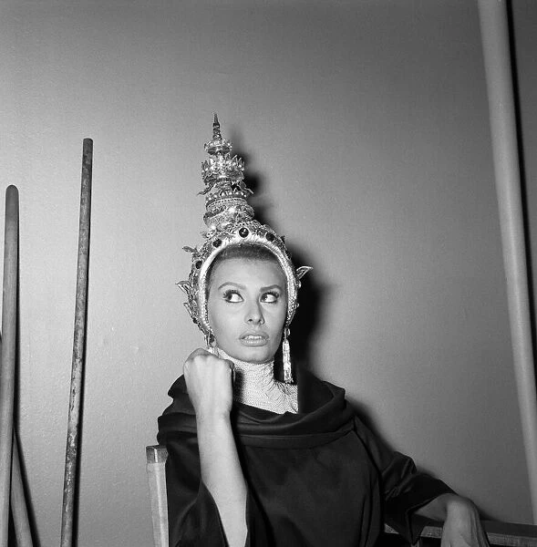 Sophia Loren taking a break during the filming of 'The Millionairess'