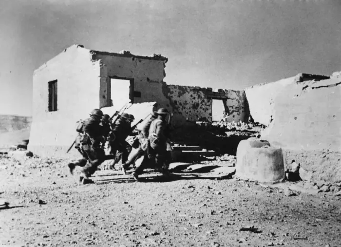 Framed Print : South African troops charging a house in Sollum during the Second World War Framed Print : South African troops charging a house in Sollum during the Second World War