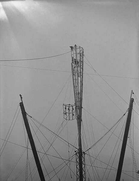 South Bank, London 1951 Work in progress on the 300 foot vertical Skylon Feature