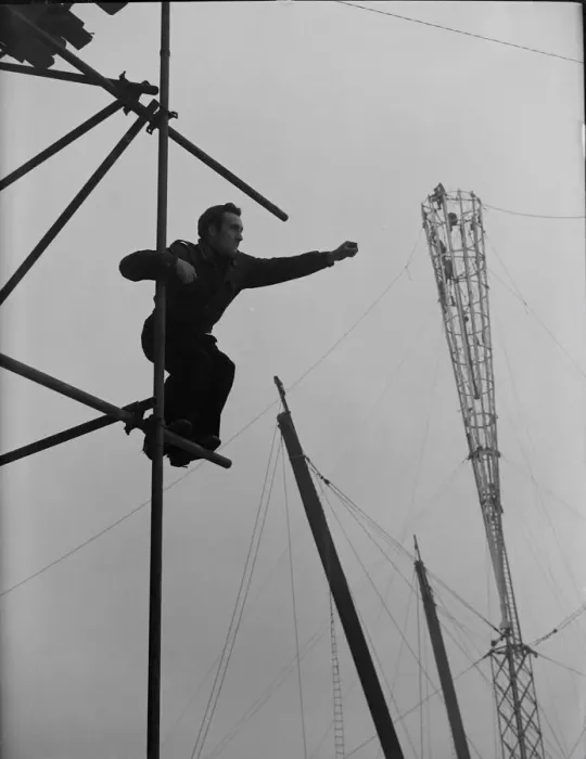 Framed Print : South Bank, London 1951 Work in progress on the 300 ft vertical Skylon Feature of Framed Print : South Bank, London 1951 Work in progress on the 300 ft vertical Skylon Feature of