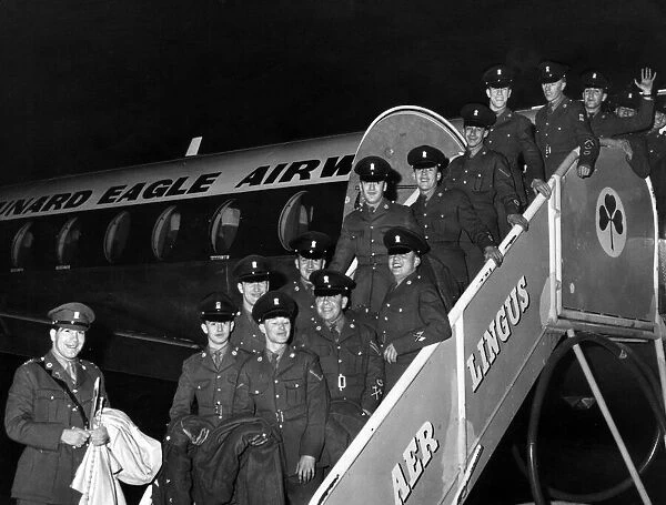 South Wales Borderers at Cardiff Roose Airport, Wales, 8th December 1962