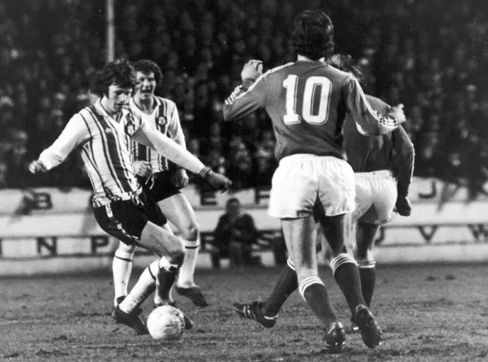 Framed Print : Southampton 2-1 Anderlecht, European Cup Winners Cup 2nd leg match at The Dell Framed Print : Southampton 2-1 Anderlecht, European Cup Winners Cup 2nd leg match at The Dell