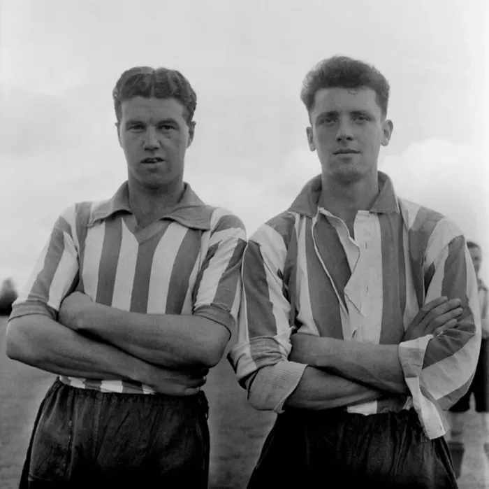 Framed Print : Southampton F. C. Walter Judd (left) & Len Wilkins. O25293-017 Framed Print : Southampton F. C. Walter Judd (left) & Len Wilkins. O25293-017