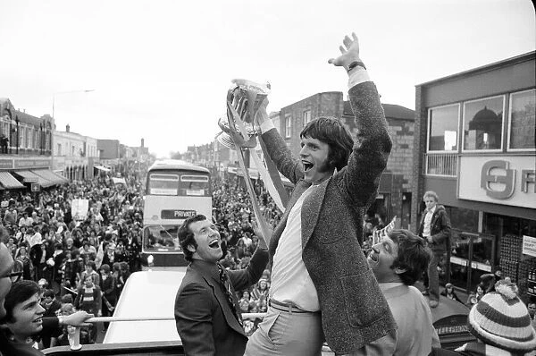 Southampton FC, FA Cup Winners 1976. Players celebrate win with fans during parade