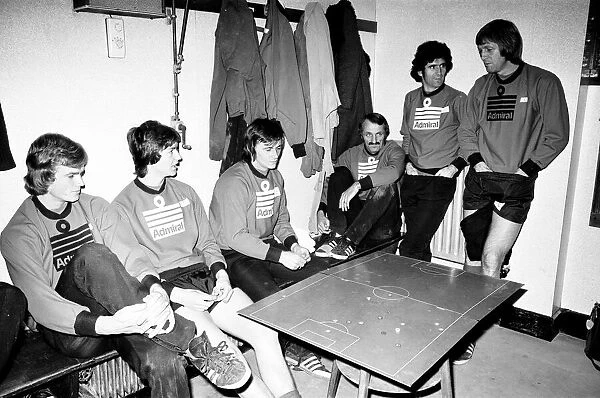 Southampton FC first team squad, receive a pep talk from Manager Lawrie McMenemy