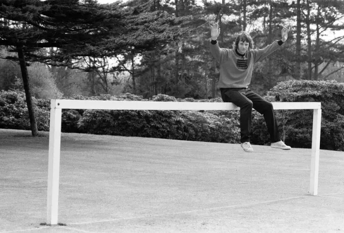Framed Print : Southampton FC Players, pictured during training session ahead of FA Cup Final Framed Print : Southampton FC Players, pictured during training session ahead of FA Cup Final