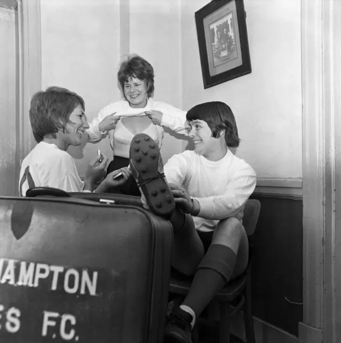 Framed Print : Southampton Ladies Football Club team in the dressing room of the Civil Service Sport Framed Print : Southampton Ladies Football Club team in the dressing room of the Civil Service Sport