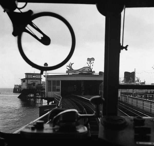 Southend Pier Railway, Southend-on-Sea, Essex. 15th August 1957