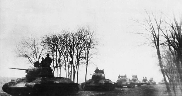 Soviet tanks of the 2nd Ukrainian Front in Budapest. 22nd December 1944