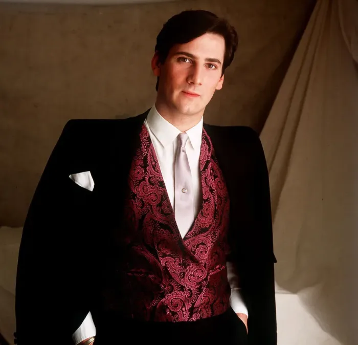 Framed Print : Spandau Ballet Tony Hadley lead singer of pop group Circa 1985 Framed Print : Spandau Ballet Tony Hadley lead singer of pop group Circa 1985