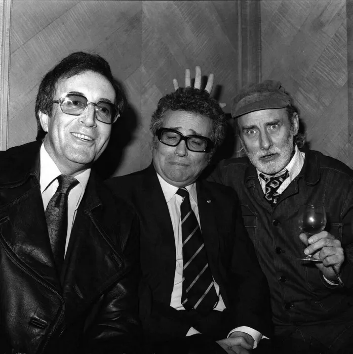 Framed Print : Spike Milligan comedian and author who died today aged 83 at his home in Sussex