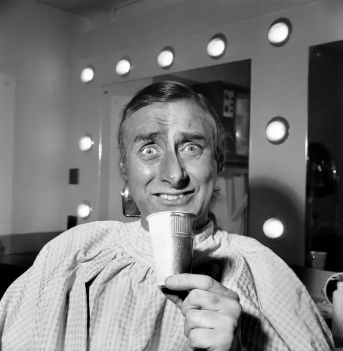 Framed Print : Spike Milligan making up for his part in his new TV series as a Pakistani Framed Print : Spike Milligan making up for his part in his new TV series as a Pakistani
