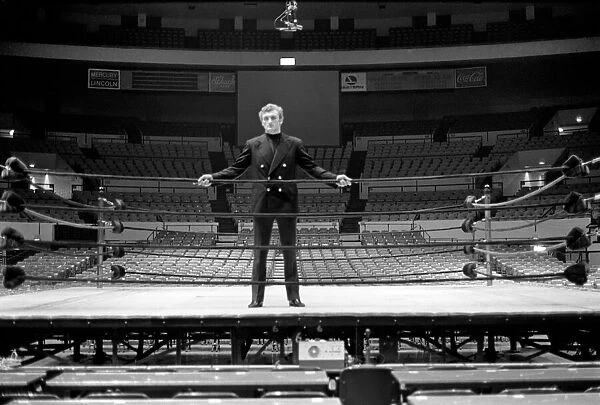 Sport: Boxing: Joe Bugner at Madison Square Gardens, New York. July 1970 70-5842-009