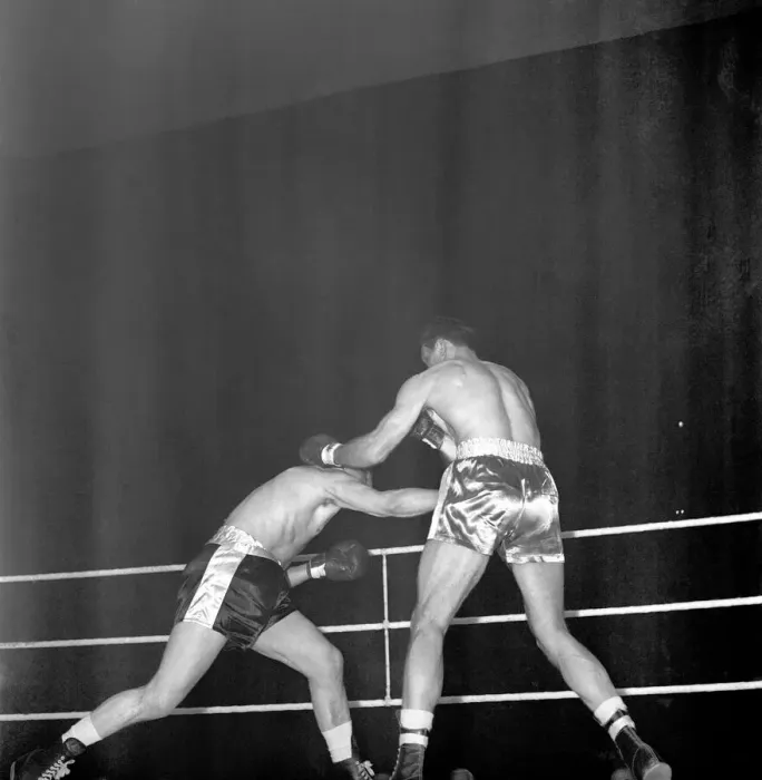 Framed Print : Sport: Boxing. Scenes from the Henry Cooper vs. Joe Erskine fight. March 1961 P1863-011 Framed Print : Sport: Boxing. Scenes from the Henry Cooper vs. Joe Erskine fight. March 1961 P1863-011