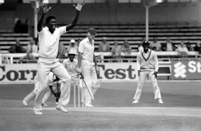 Framed Print : Sport: Cricket: The Wisden Trophy 1st Test match at Trent Bridge, Nottingham Forest Framed Print : Sport: Cricket: The Wisden Trophy 1st Test match at Trent Bridge, Nottingham Forest