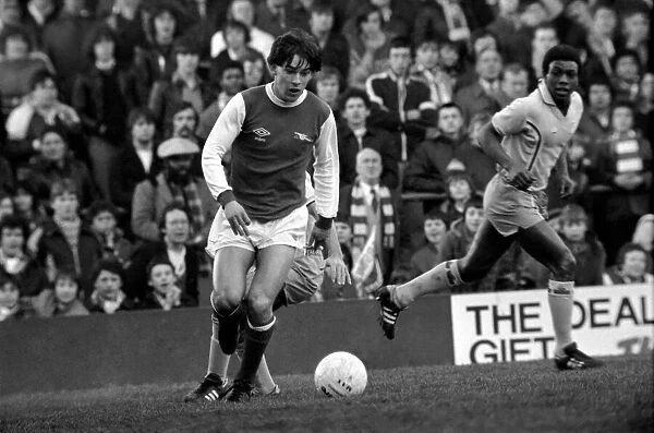 Sport: Football: Arsenal v. Coventry. Action from the match. February 1981 81-00513-002