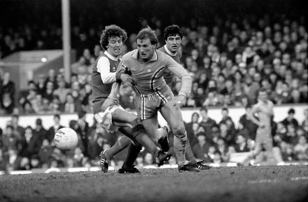 Sport: Football: Arsenal v. Coventry. Action from the match. February 1981 81-00513-005