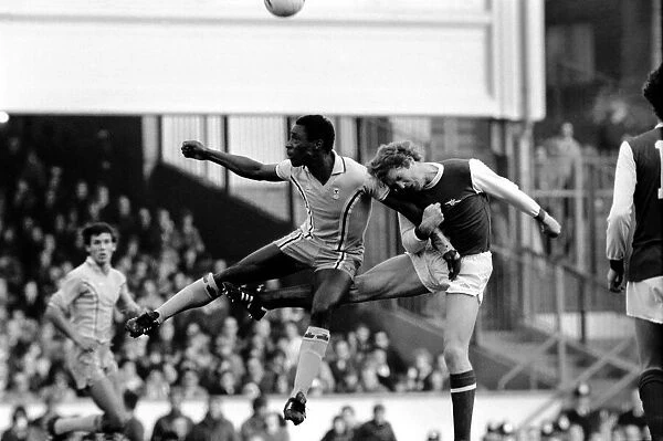 Sport: Football: Arsenal v. Coventry. Action from the match. February 1981 81-00513-096