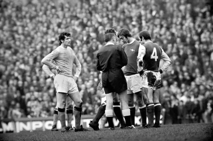 Framed Print : Sport Football. Arsenal vs. Manchester City. November 1969 Z11279-027