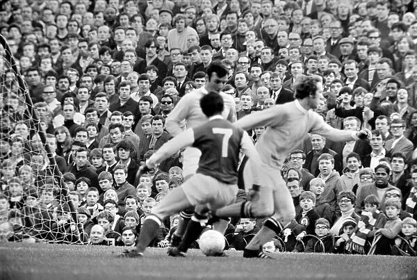 Sport Football. Arsenal vs. Manchester City. November 1969 Z11279-035