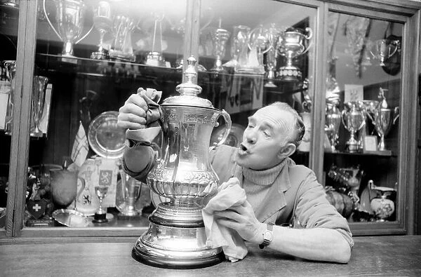 Sport  /  football  /  F. A. Cup  /  Trophy. F. A. Cup gets final polish. January 1971 71-00163