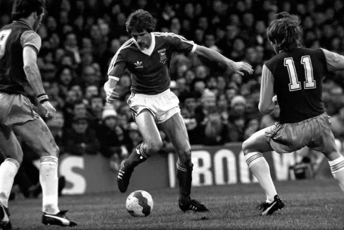 Framed Print : Sport: Football: Ipswich vs. Aston Villa. Action from the match Framed Print : Sport: Football: Ipswich vs. Aston Villa. Action from the match