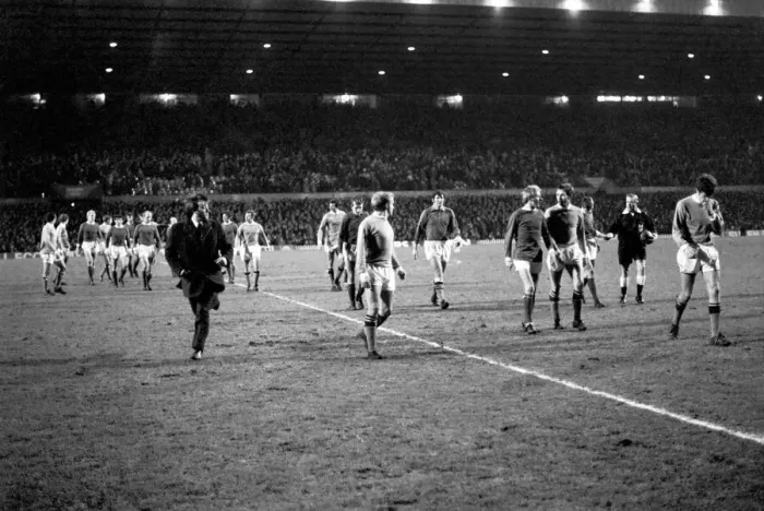 Framed Print : Sport football: League Cup semi-final 2nd leg. Manchester Utd v. Manchester City
