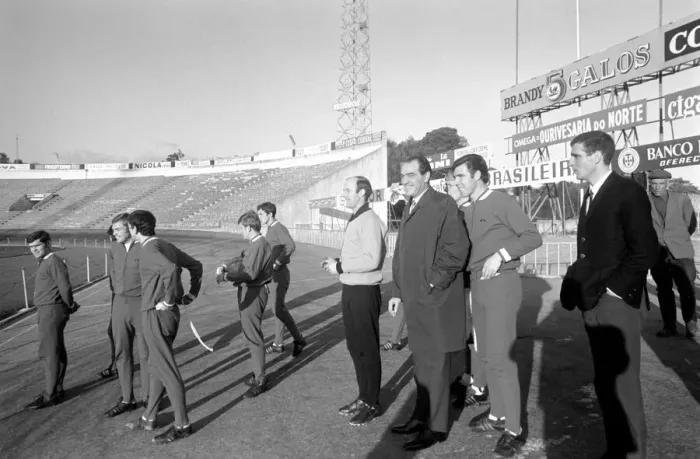 Framed Print : Sport Football: Newcastle United training in Portugal before their Fairs Cup European