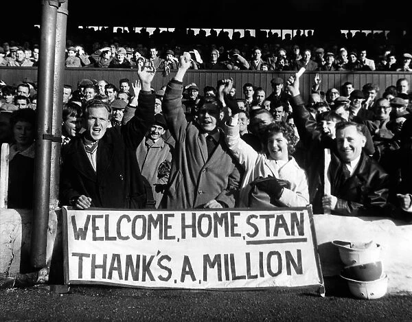 Sport Football Stanley Matthews returns to Stoke. Every picture tells a story