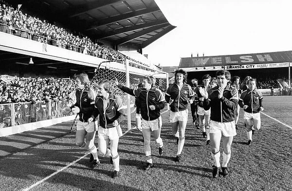 Sport - Football - Swansea City - Swansea players make a triumphant tour of the Vetch