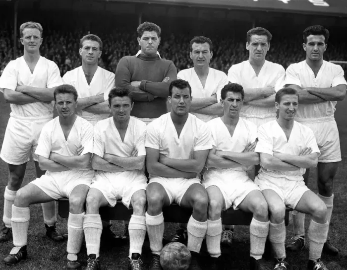 Framed Print : Sport - Football - Swansea Town - 27th August 1957 - Team - Back Row : Ivor Allchurch, B Framed Print : Sport - Football - Swansea Town - 27th August 1957 - Team - Back Row : Ivor Allchurch, B