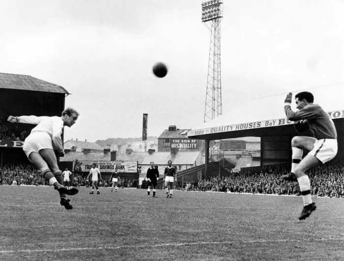 Framed Print : Sport - Football - Swansea Town - Swansea winger Barrie Jones heads towards Framed Print : Sport - Football - Swansea Town - Swansea winger Barrie Jones heads towards