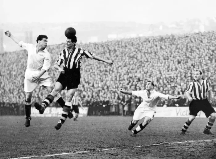 Framed Print : Sport - Football - Swansea Town v Notts County - Syd Howarth Framed Print : Sport - Football - Swansea Town v Notts County - Syd Howarth