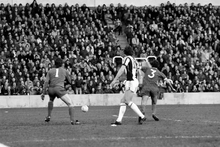 Framed Print : Sport: Football: West Bromwich Albion v. Liverpool. Action during the match