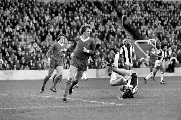 Framed Print : Sport: Football: West Bromwich Albion v. Liverpool. Action during the match Framed Print : Sport: Football: West Bromwich Albion v. Liverpool. Action during the match