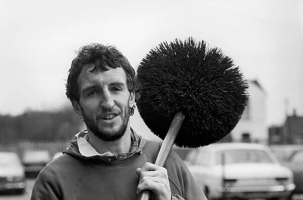 Sport: Football: West Ham Training. David Cross with a brush sweeper