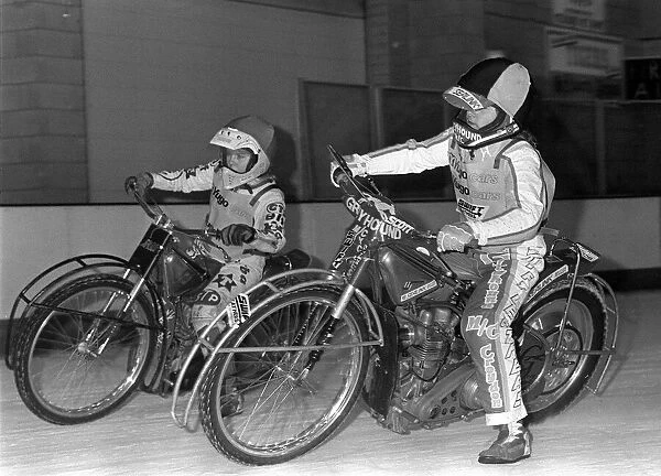 Sport Motorcycles Ice Speedway January 1988 at Telford ice rink
