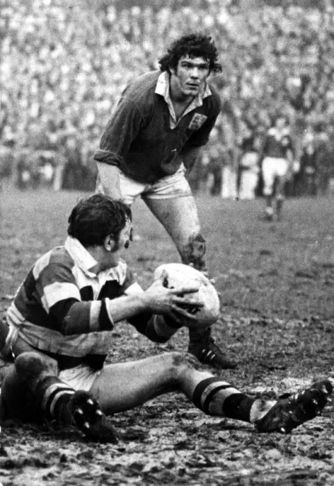 Framed Print : Sport - Rugby - Gareth Jenkins, Llanelli RFC v Pontypool RFC - March 1975 - Western Mail Framed Print : Sport - Rugby - Gareth Jenkins, Llanelli RFC v Pontypool RFC - March 1975 - Western Mail