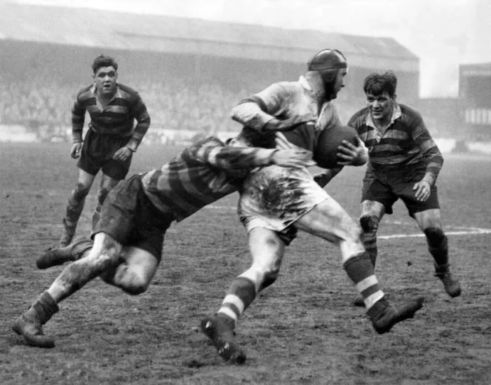 Framed Print : Sport Rugby League: Oldham v. Hull Kingston Rovers. Docker the Hull Kingston Rovers loose