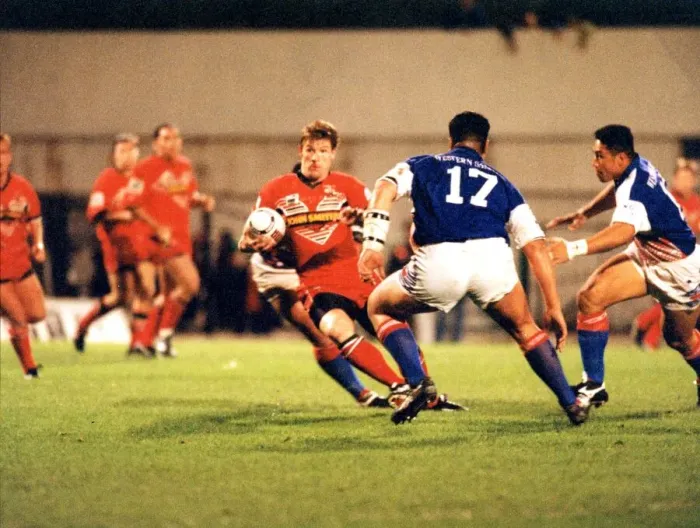 Framed Print : Sport - Rugby League - Wales v Western Samoa - Welsh flyer John Devereux makes a break