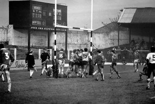 Sport Rugby League Widnes v Bradford. The final score was 30 - 6. November 1985