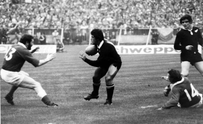 Framed Print : Sport - Rugby - Wales v New Zealand - 11th November 1978 - Welsg centre Ray Gravell gets Framed Print : Sport - Rugby - Wales v New Zealand - 11th November 1978 - Welsg centre Ray Gravell gets