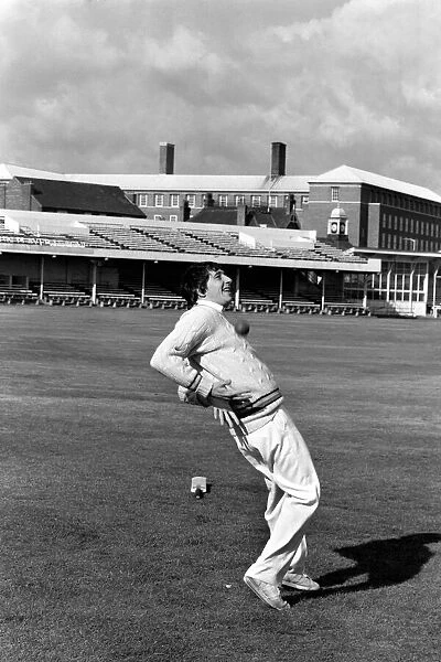 Sport. Unusual. Humour. Cricketer Derek Randall. Derek Randall