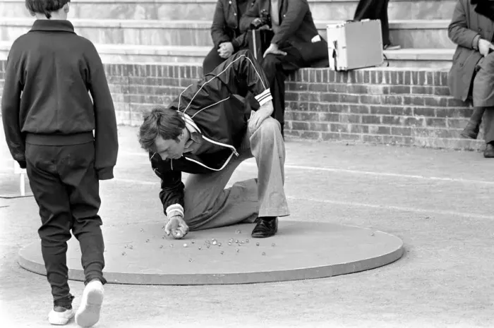 Framed Print : Sport: Unusual: Humour: Marbles Championship: The Worlds Marbles Championships took place Framed Print : Sport: Unusual: Humour: Marbles Championship: The Worlds Marbles Championships took place