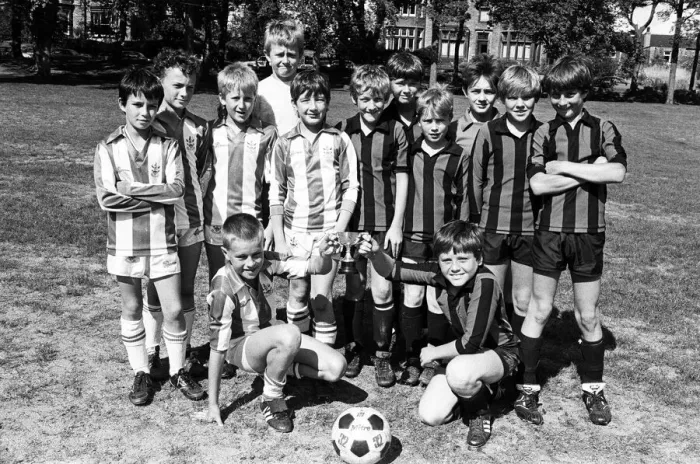 Framed Print : There was sporting action to suit all tastes during the Kirklees Summer Festival Framed Print : There was sporting action to suit all tastes during the Kirklees Summer Festival
