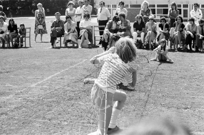 Framed Print : Sports Day at Keep Hatch Primary School, Wokingham, July 1980 Framed Print : Sports Day at Keep Hatch Primary School, Wokingham, July 1980