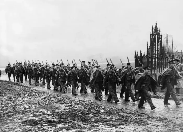 Framed Print : A squad of men arriving to take up their new qusarters at a Derbyshire Mansion during Framed Print : A squad of men arriving to take up their new qusarters at a Derbyshire Mansion during