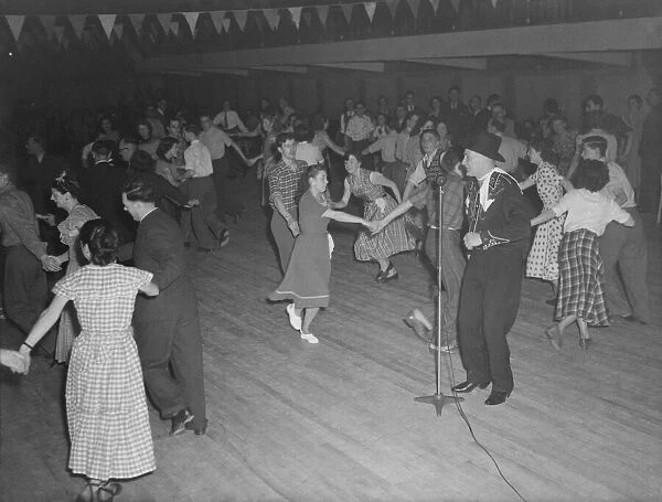 Square Dancing London 21  /  12  /  1951 B5414  /  4