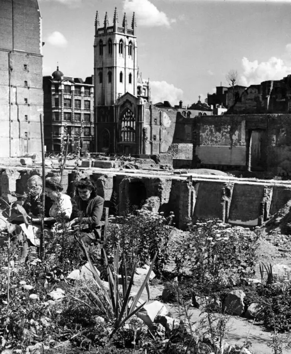 Framed Print : St Alban Church, Wood Street, damaged by bombing in the blitz in 1940. September 1943